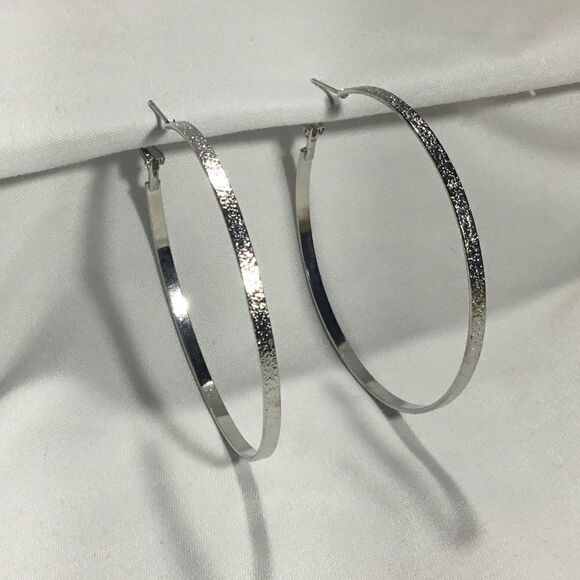 Textured Extra Large Hoops (UC3) - Picture 1 of 6